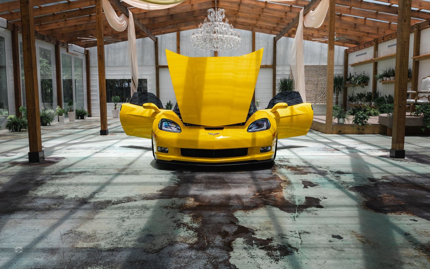Custom automotive photography and videography services tailored to unique projects.