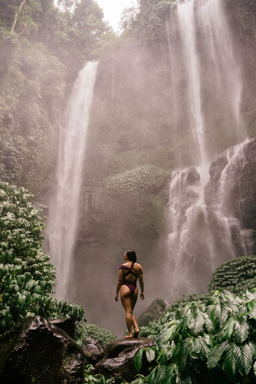 Solo lifestyle photoshoot at Sekumpul waterfall
