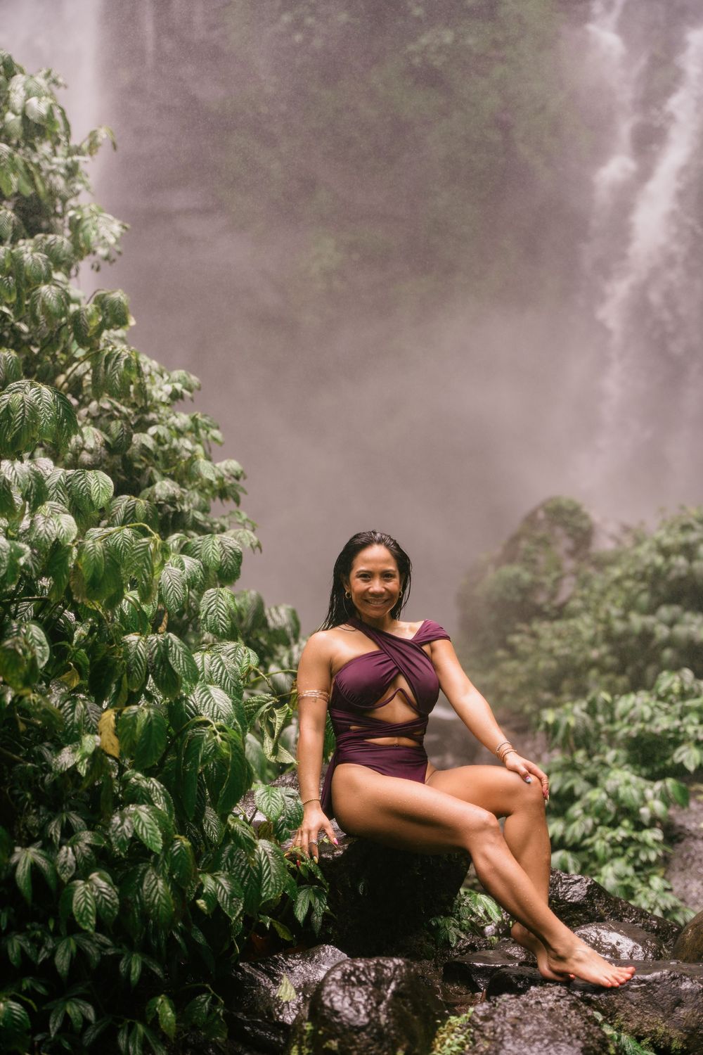 Solo lifestyle photoshoot at Sekumpul waterfall