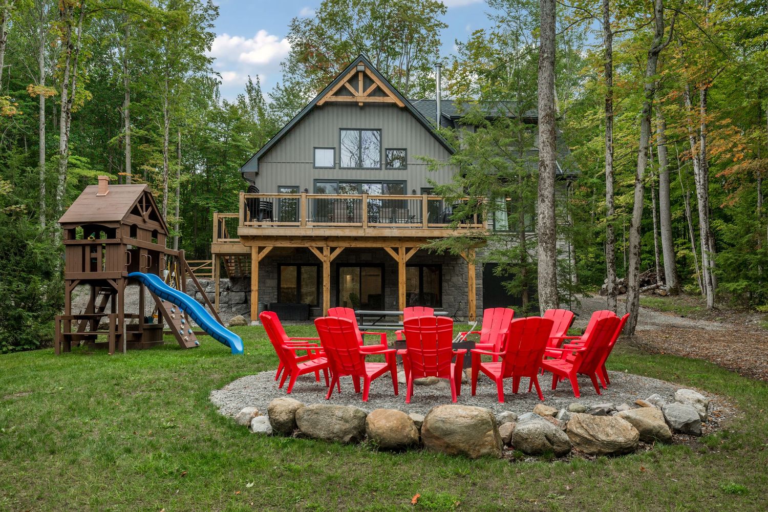 A photo of a cottage in Coldwater Ontario for a real estate listing in Georgian Bay photographed by Sarah Tennant