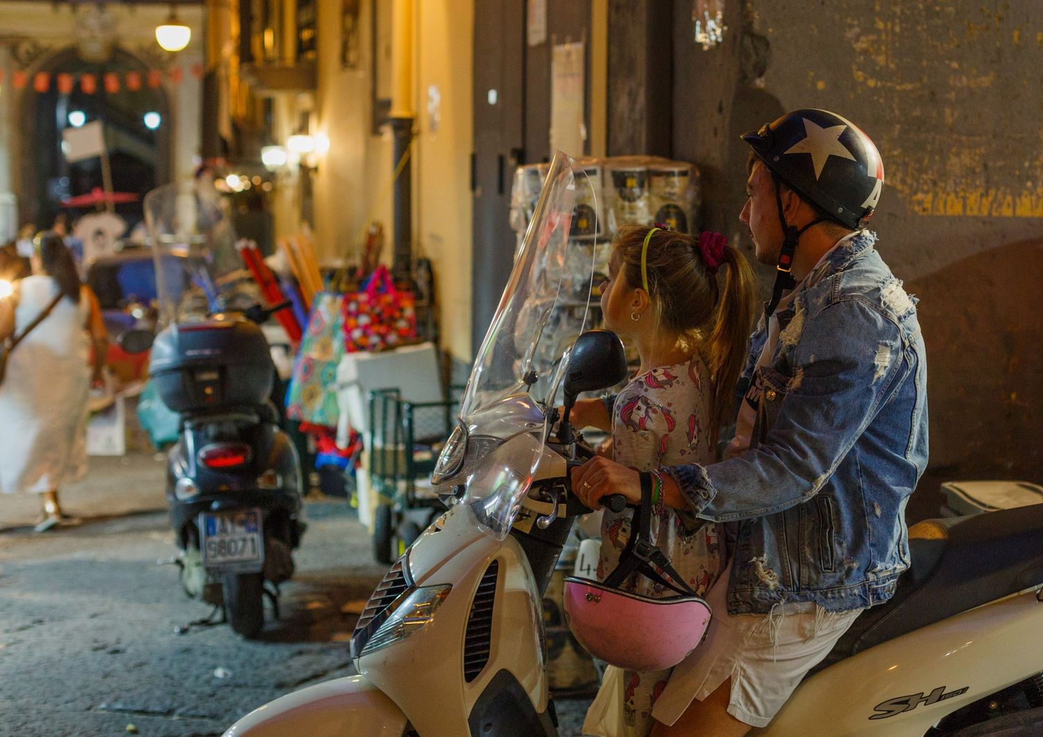 Spanish Quarter, Quartieri Spagnoli, Naples, Italy, Street Photography, Napoli