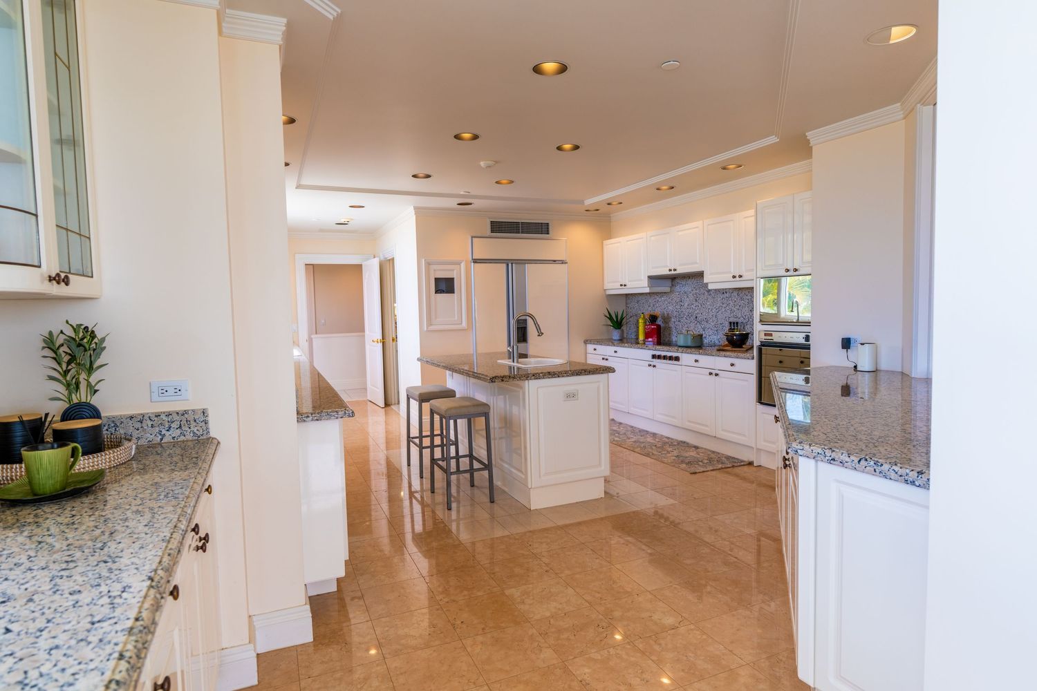 Real estate photographer
real estate photographer Oahu Hawaii
Real Estate photography 
Luxury real estate photographer
Real estate Oahu