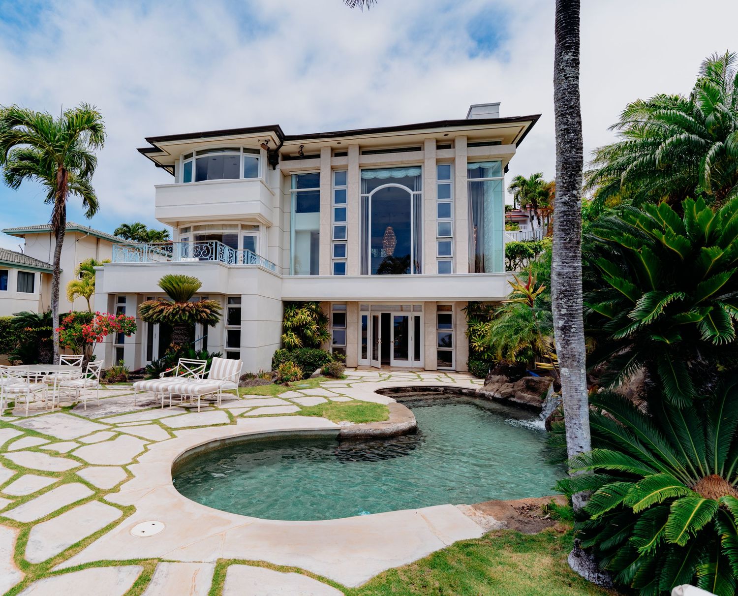 Real estate photographer
real estate photographer Dubai, Thailand
Real Estate photography 
Luxury real estate photographer
Real estate Oahu