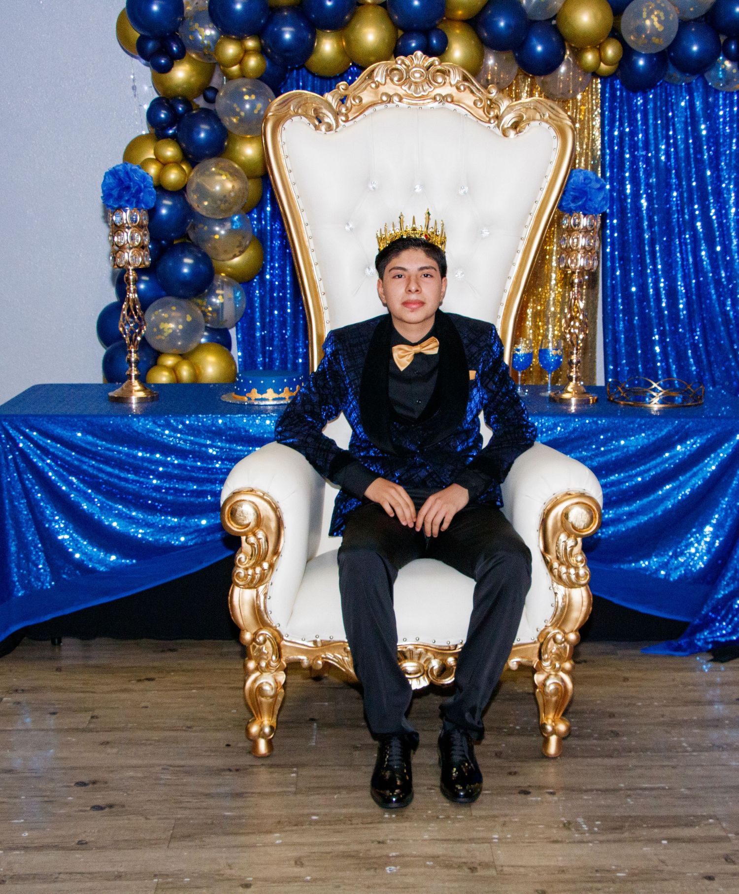 Dallas photography and video for Quinceañeros
 - R & R Marcelo DFW