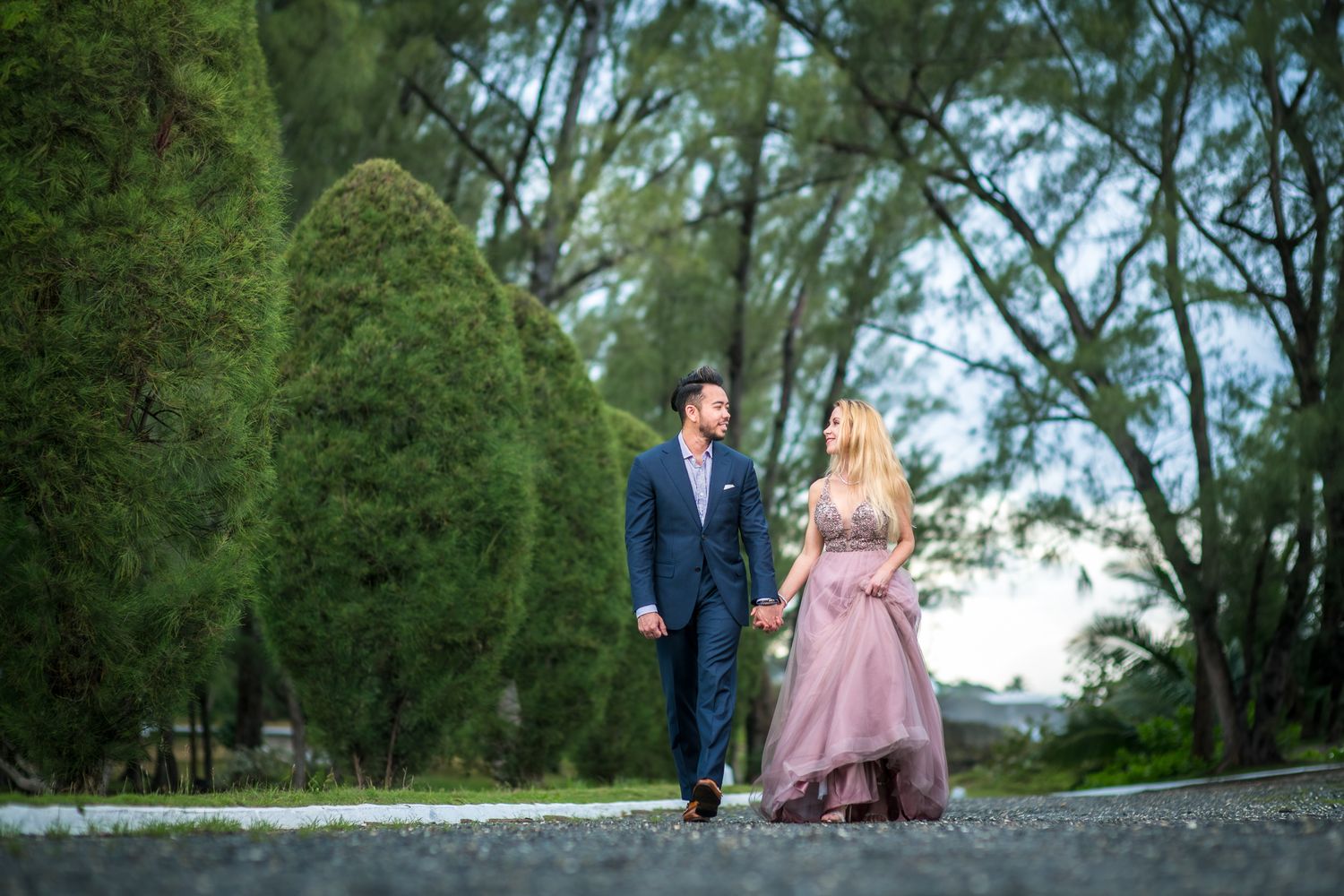 Couple's stroll at Trident Castle, Sapple's Photography Jamaica, Engagement Shoot