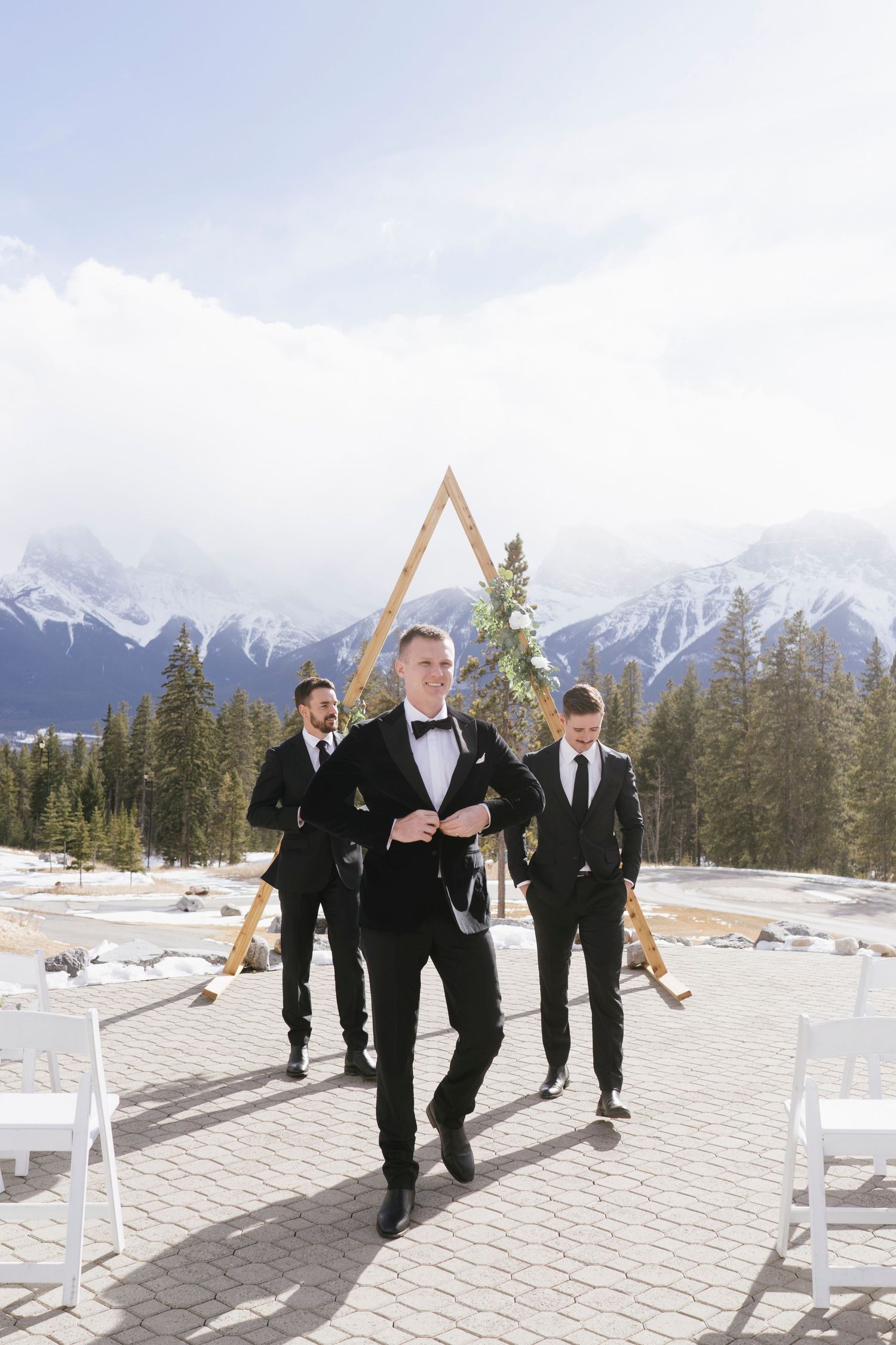 Silvertip Resort Canmore Wedding
Silvertip Resort Canmore Wedding Photographer