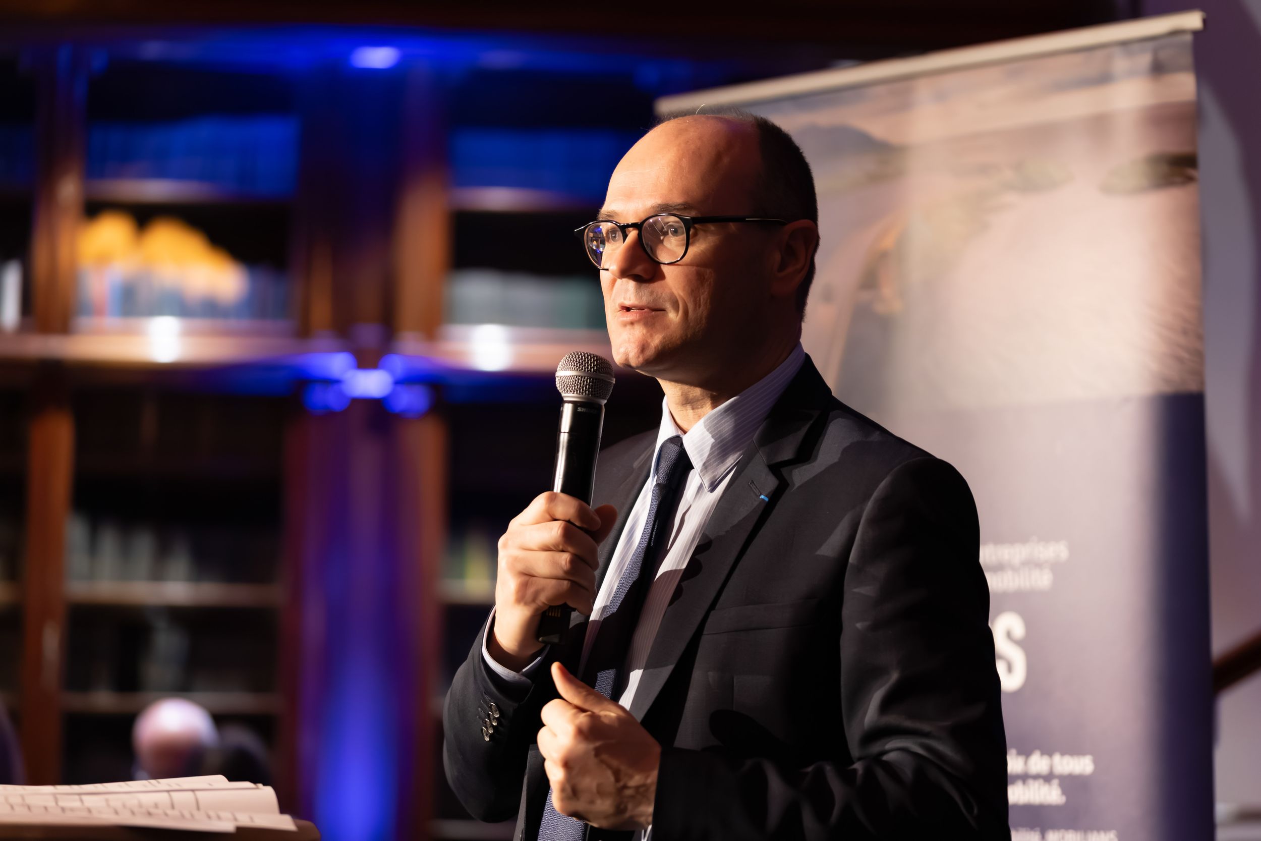 Portrait de Sébastien Martin, Président d'Intercommunalités de France, intervenant pour Mobilians.