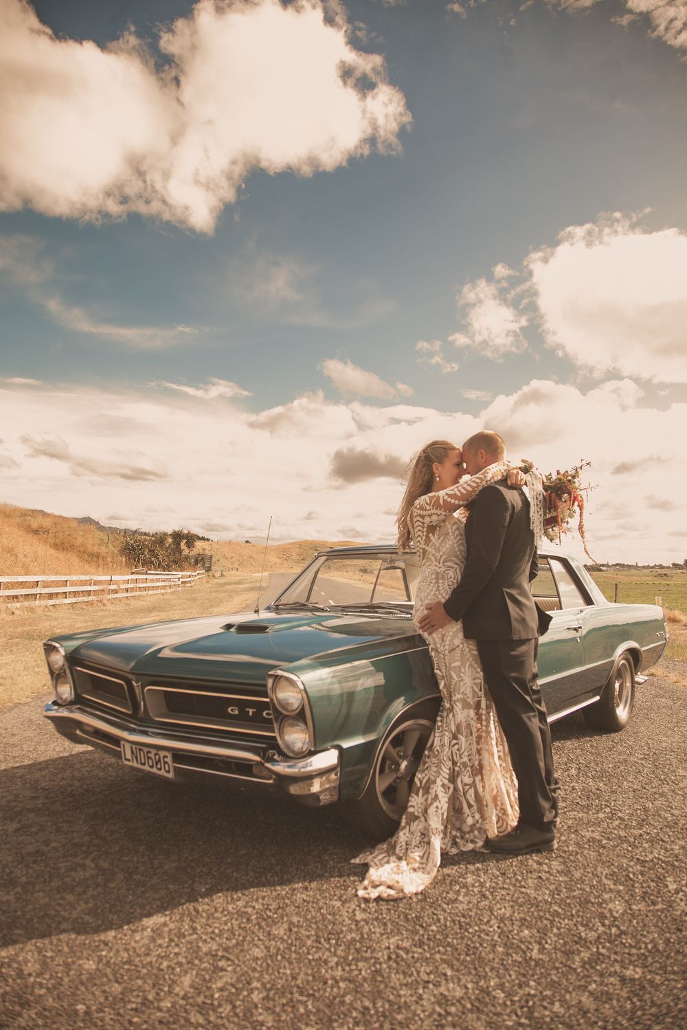 Wedding photography on the Kapiti Coast, Wellington by professional wedding photographer Andy Snaps.