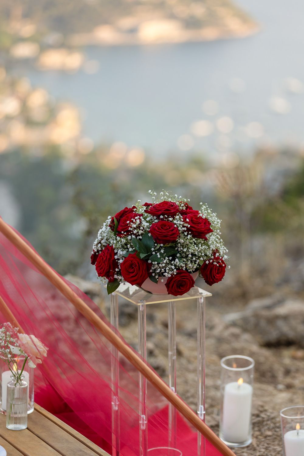 Demande en mariage romantique sur les hauteurs de villefranche sur mer au plateau Saint Michel