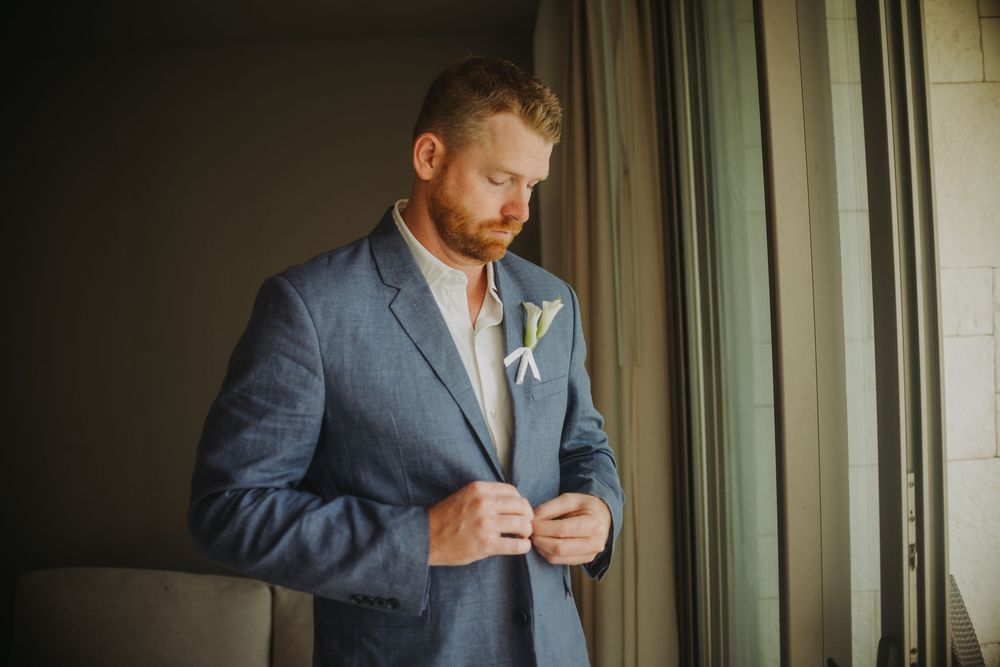 St Lucia wedding photographer captures destination wedding at Royalton, St Lucia