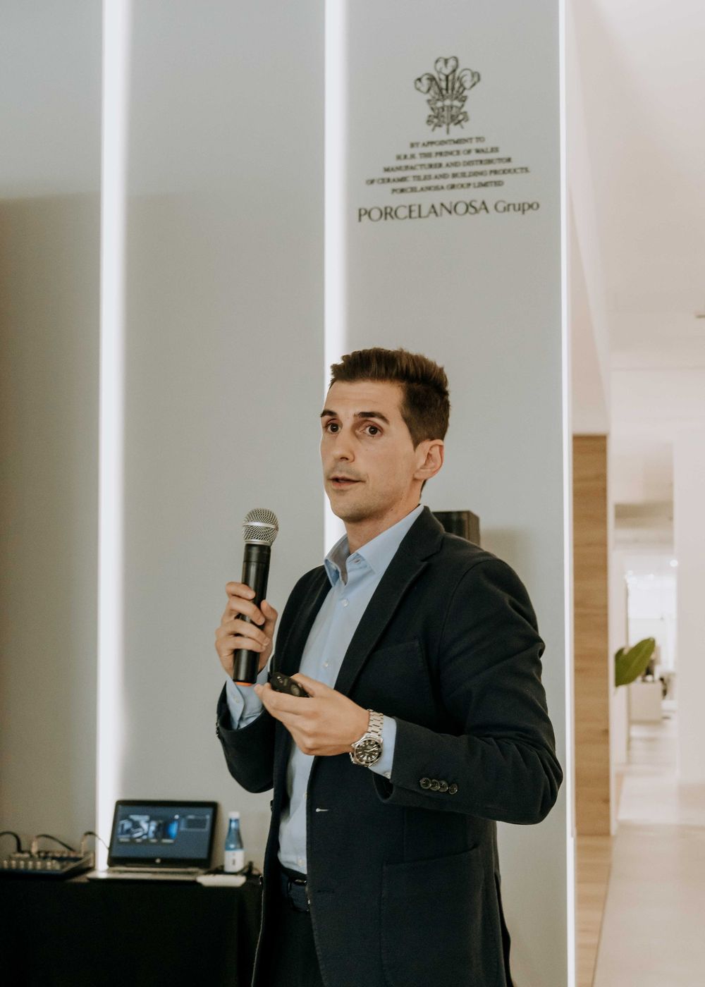 fotografia de eventos corporativos en madrid de un ponente