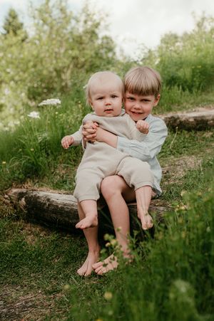 perhekuvaus, lapsikuvaus, lapsi, 1-vuotiskuvaus, 1-vuotias, studiokuvaus, newborn, vauvakuvaus