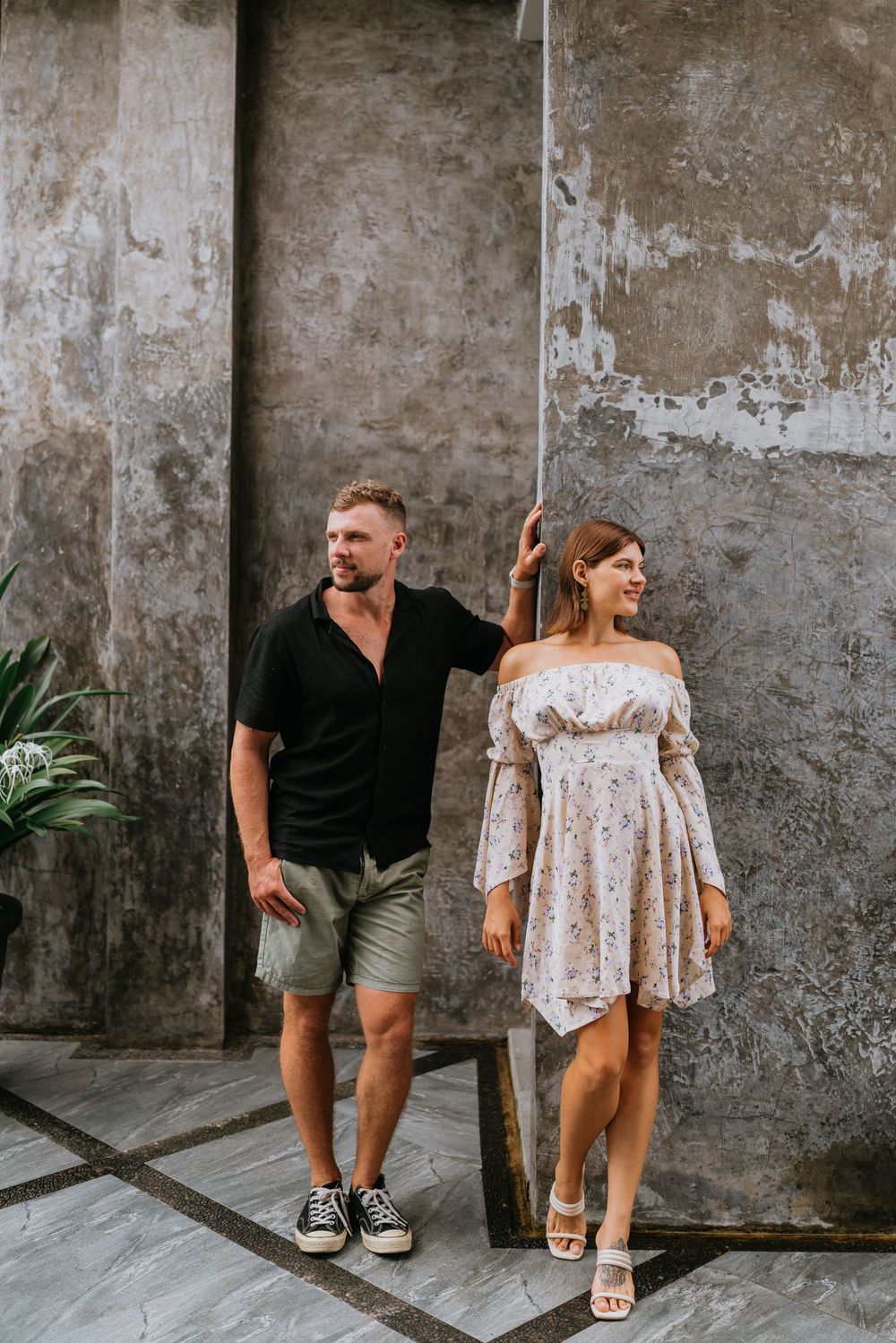 Honeymoon couple photography in Bali at a luxury resort