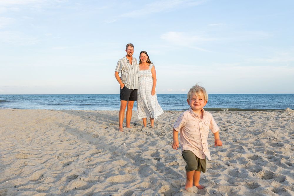 emerald isle beach family photographer Samantha Ann Photo photography studio near destination beach in North Carolina
