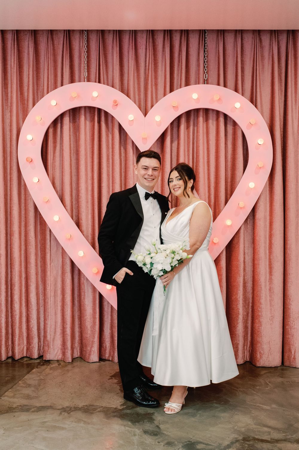 Sure Thing Chapel Las Vegas elopement