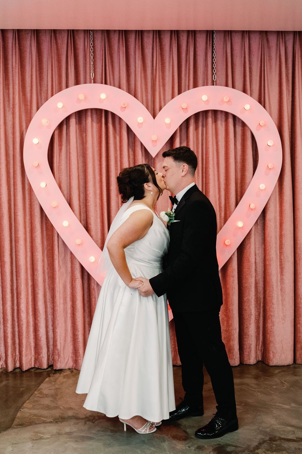 Sure Thing Chapel Las Vegas elopement