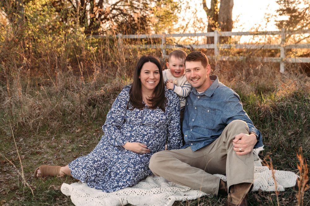 St. Louis Family Photographer Ashley Dawn Photography Towne Park, Wentzville, MO  Photographer Maternity Pregnancy Photos