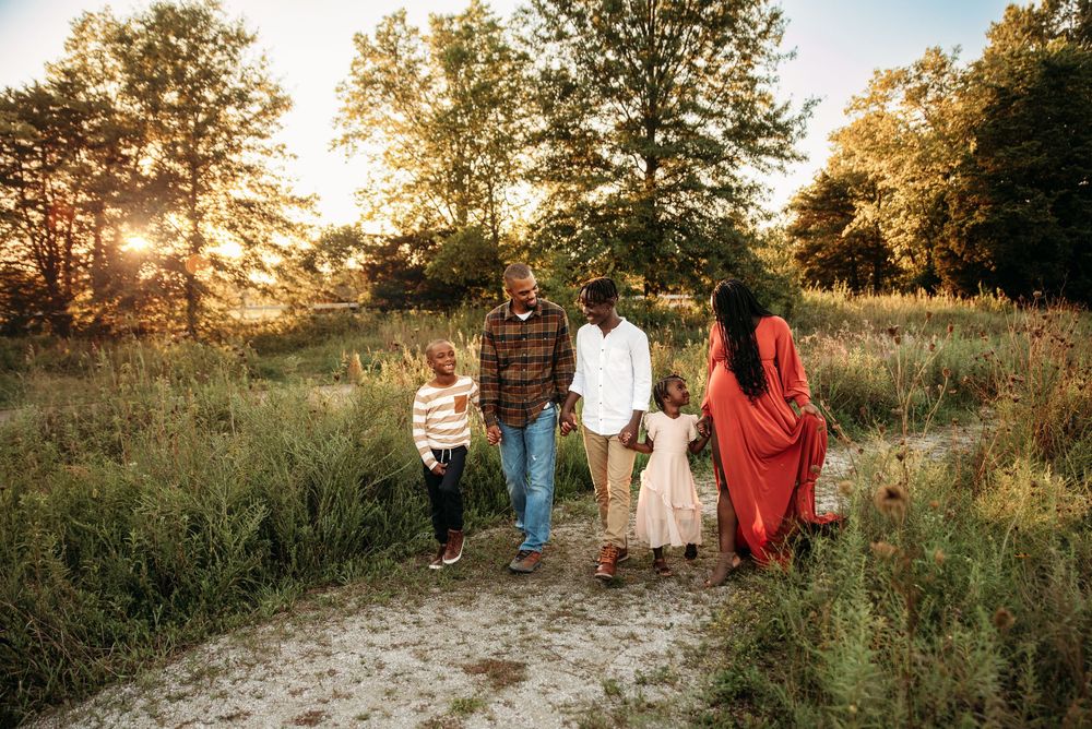 St. Louis Family Photographer Ashley Dawn Photography Towne Park, Wentzville, MO  Photographer Maternity Pregnancy Photos