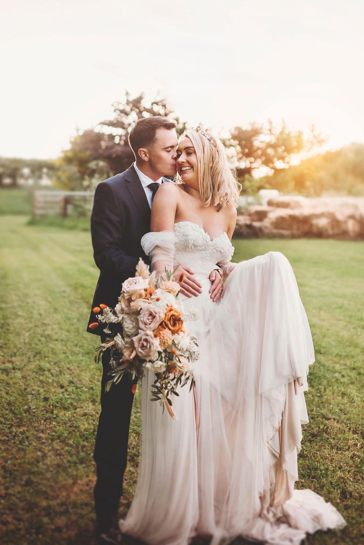 A romantic wedding photo sequence shows a couple with umbrellas embracing in stormy weather with dramatic lightning in the sky.