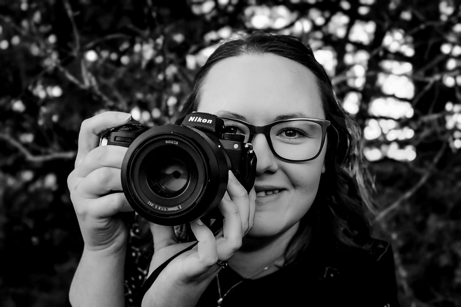 Tressa Dugas Pandessa Photography [photo credit Taryn Chantel Photography] photography headshot, black n white