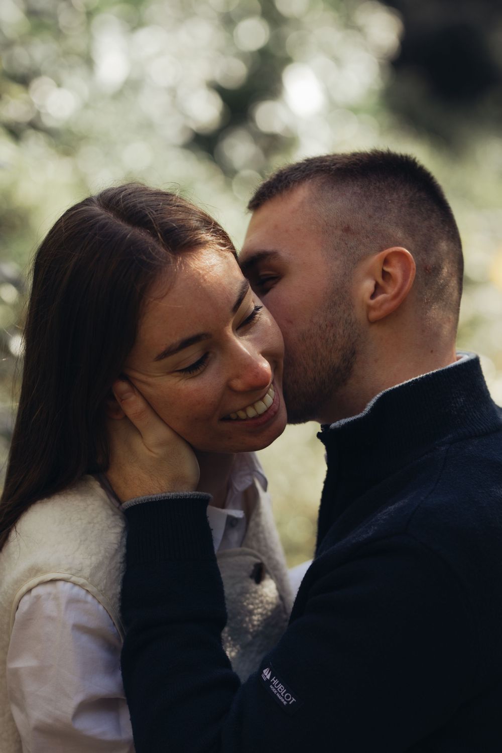 Photographe de Mariage en Bretagne Louise de Vallavieille Rennes Parc du Thabor