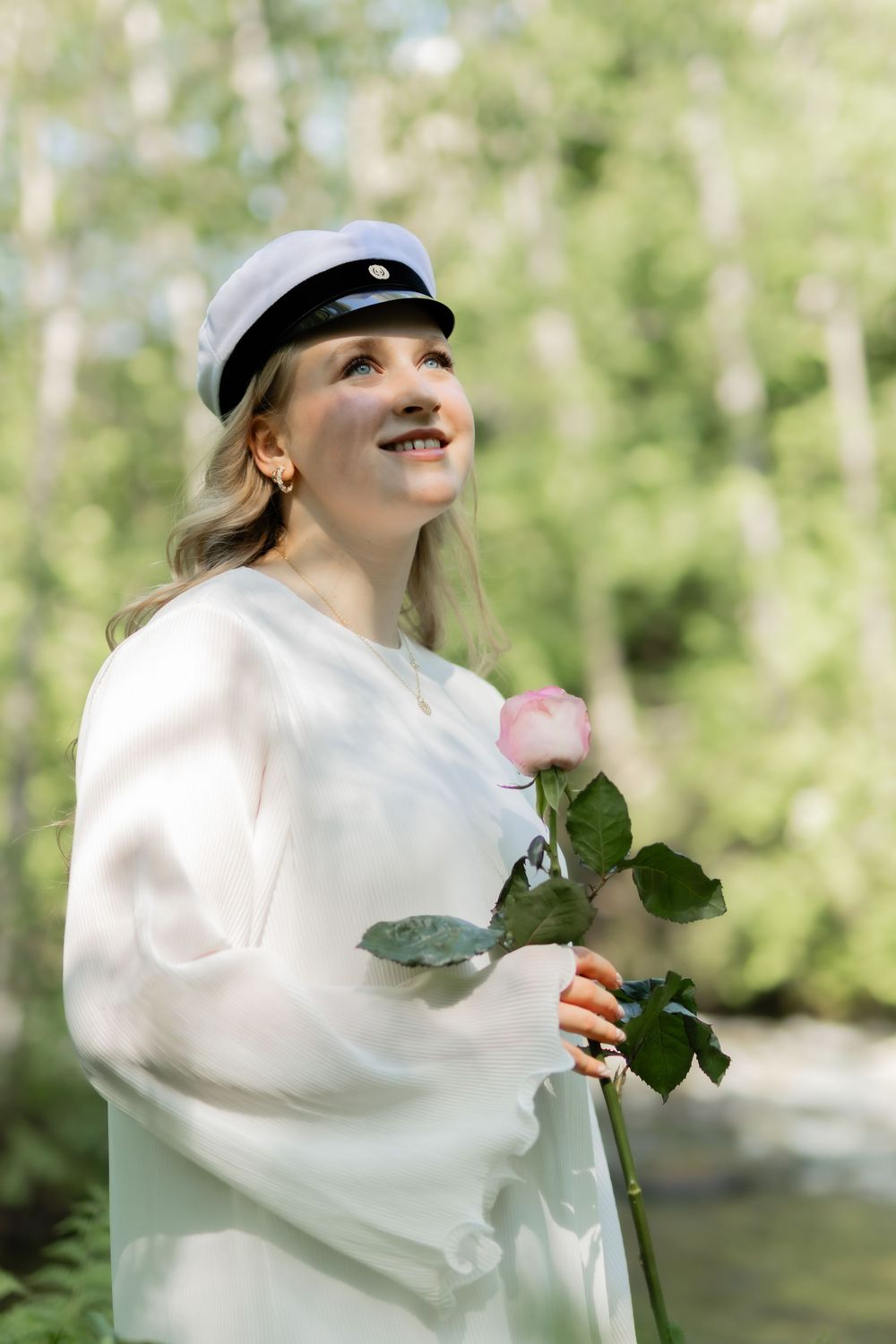 Ylioppilaskuvaus miljöössä, Muuramessa