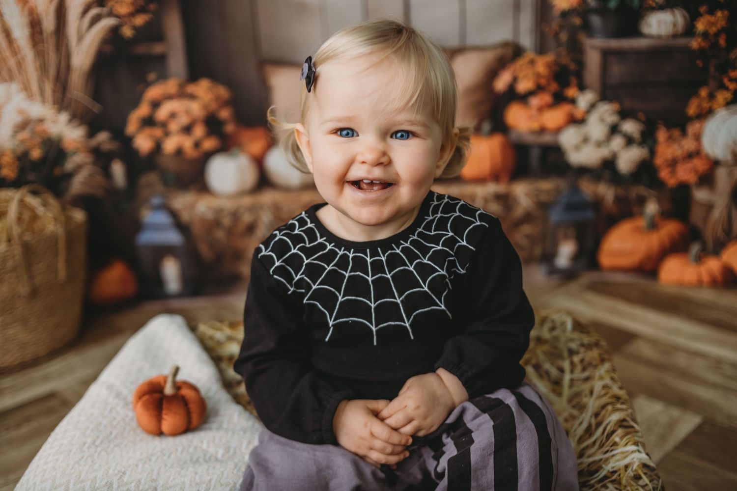 Amy Gray Photography | Newborn, Cake smash, Headshots, Couple, Children, maternity & Family Photographer in Ayr and Girvan