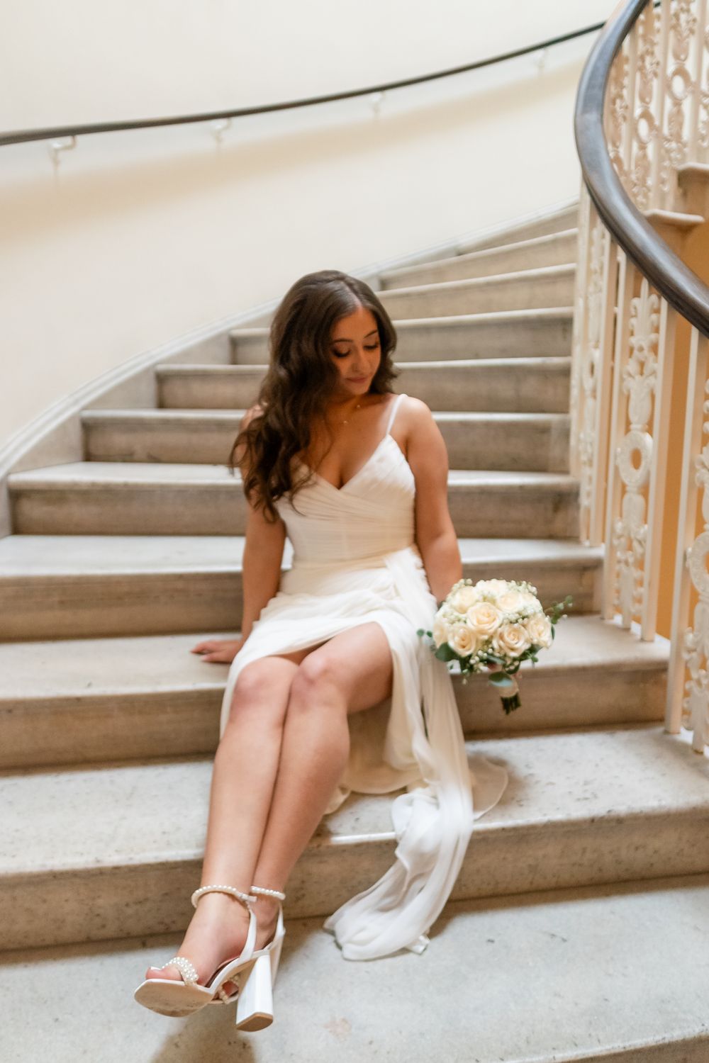 Kristi + EJ | Kimpton Hotel Monaco DC | © Carly Arnwine Photography | Modern Social Events | DJ Mattie Fresh | Le Chateau de Crystale Events