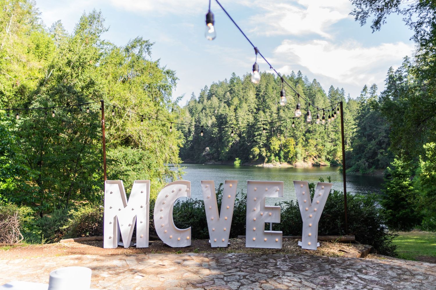 Mara + Connor | © Carly Arnwine Photography | Mendocino County | Leonard Lake Reserve | Northern California Wedding