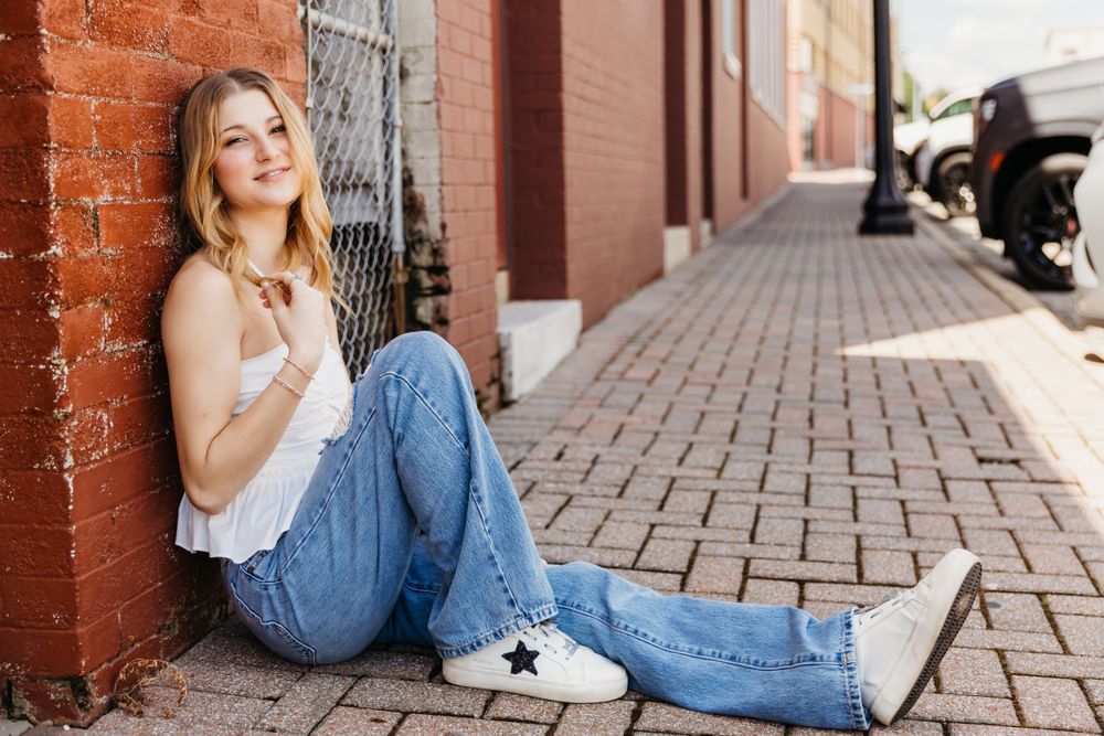 Lifestyle High School Senior Photoshoot
Danielle Whitney Photography
Based in Dothan, AL.