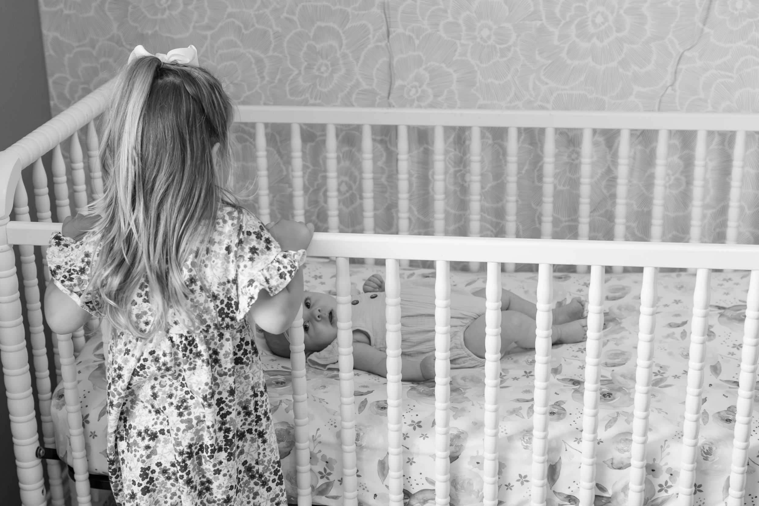 lifestyle newborn photography in Midlothian Texas