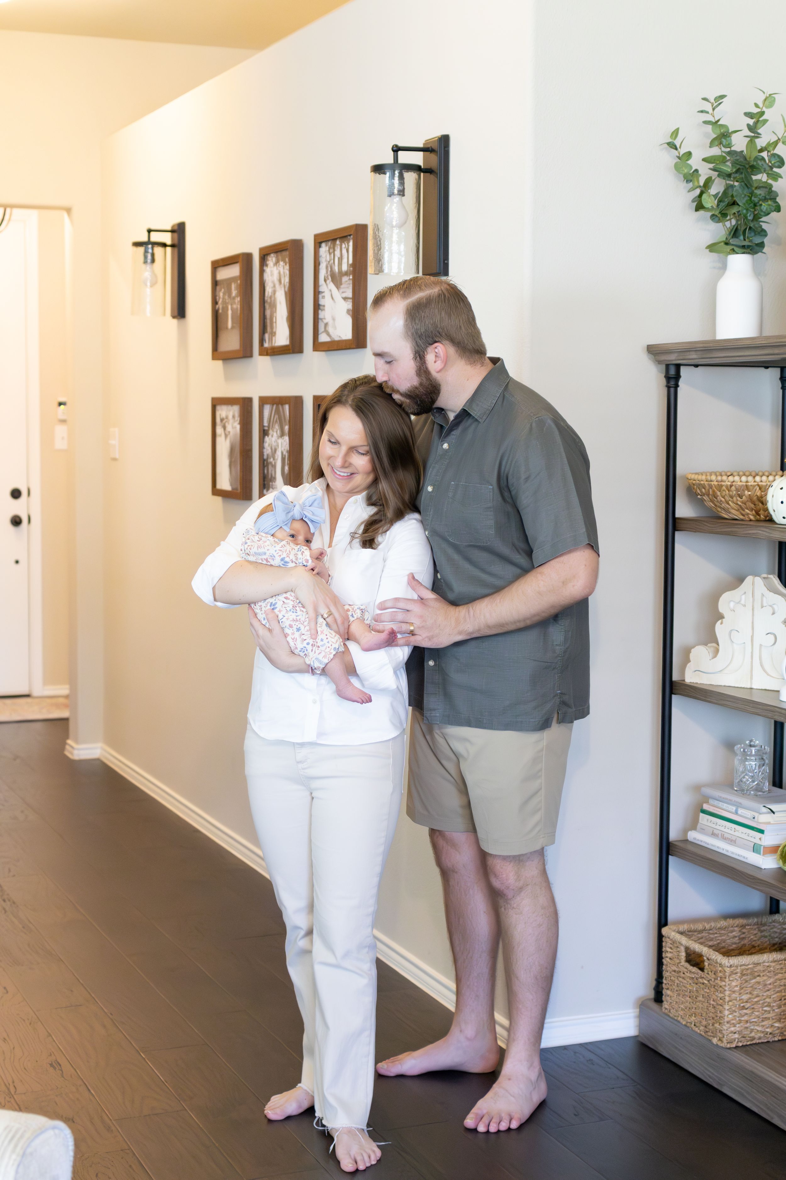 lifestyle newborn photographer midlothian texas
