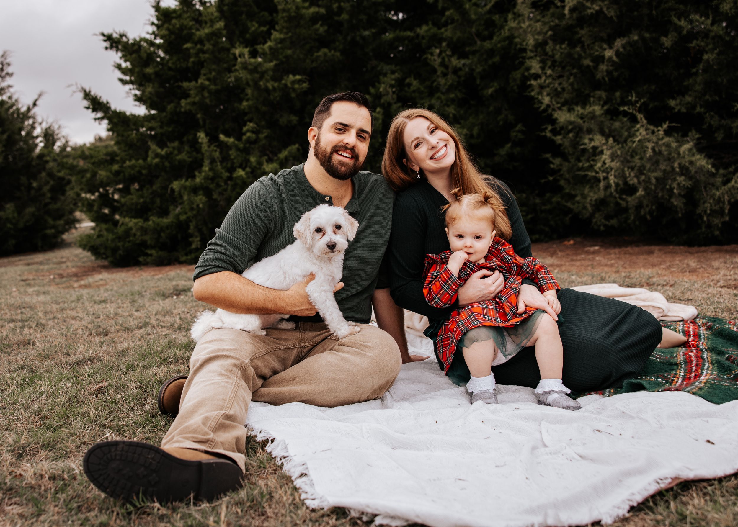 Professional Texas Family Photographer, Christmas Minis, Editorial Photography, Portrait Photographer, Family Photo, Affordable