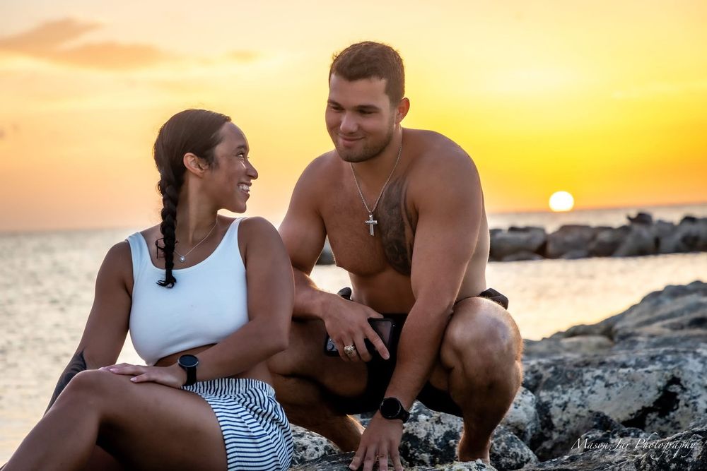 COUPLES SESSIONS IN TURKS AND CAICOS, PUERTO RICO AND THE BAHAMAS, MASON JAR PHOTOGRAPHY
