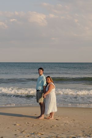 Eastern North Carolina Portrait Photographer specializing in solos, families, milestones, and mini sessions with true-to-life color.