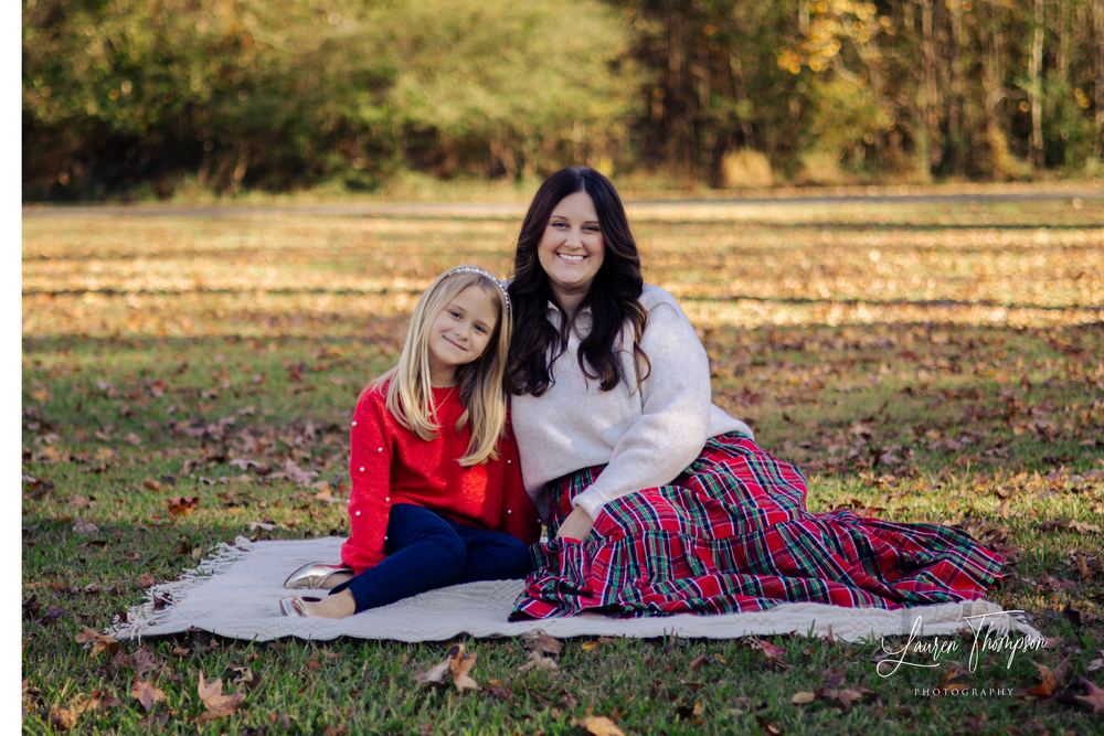 Eastern North Carolina Portrait Photographer specializing in solos, families, milestones, and mini sessions with true-to-life color.