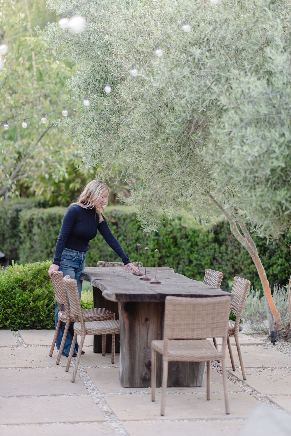 Caroline DIANI backyard styling Photographer Meg Sandu