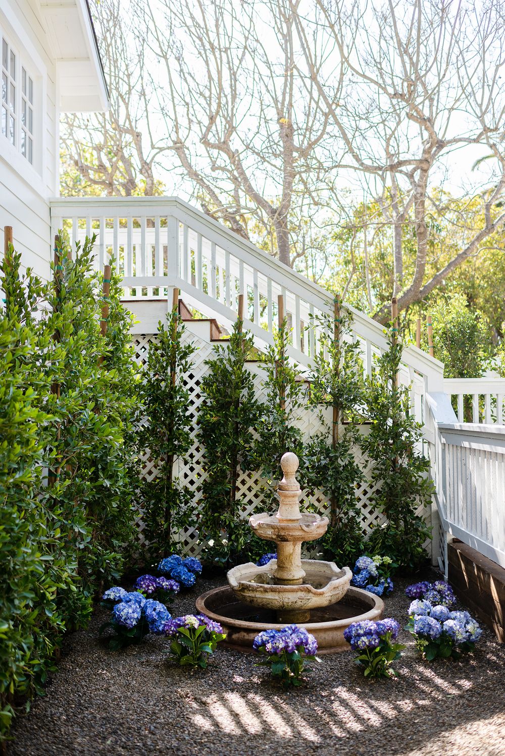 Montecito airbnb Photographer Meg Sandu Fountain