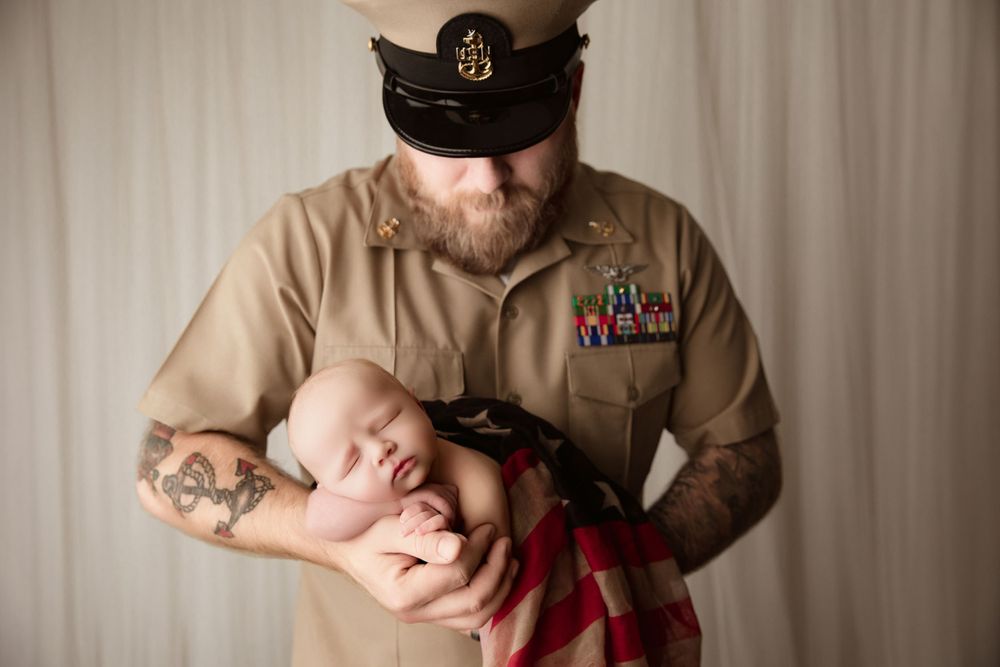 Newborn & Family Photographer Based on Camano Island and Serving Surrounding Areas.