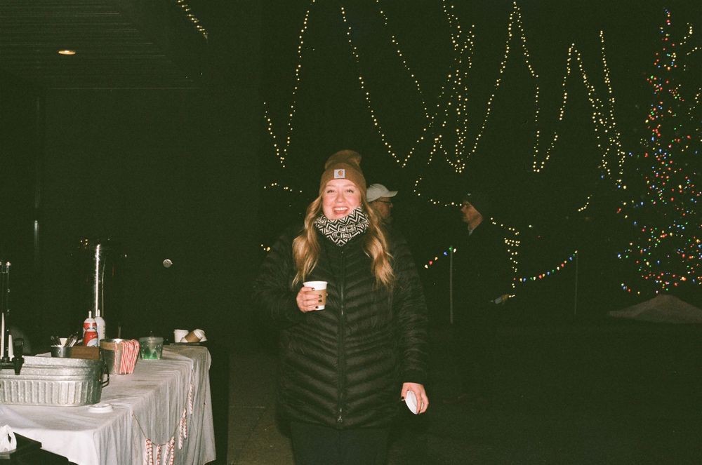 Artisan Under Lights, an event before Christmas all captured on film