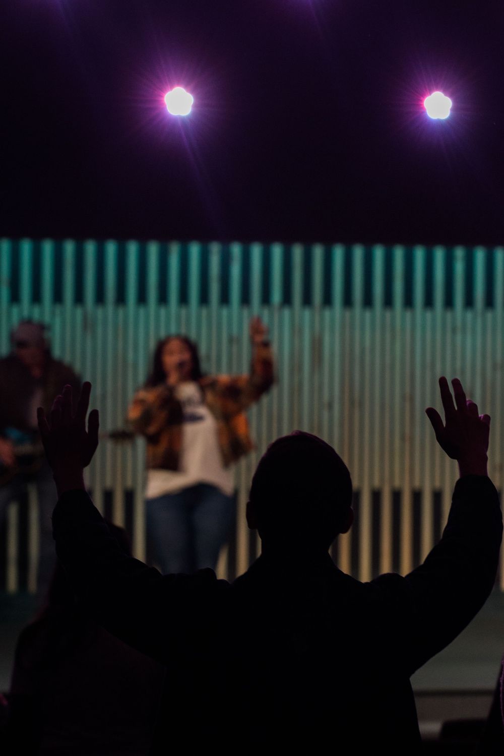 Worship on a Sunday morning at Artisan Church