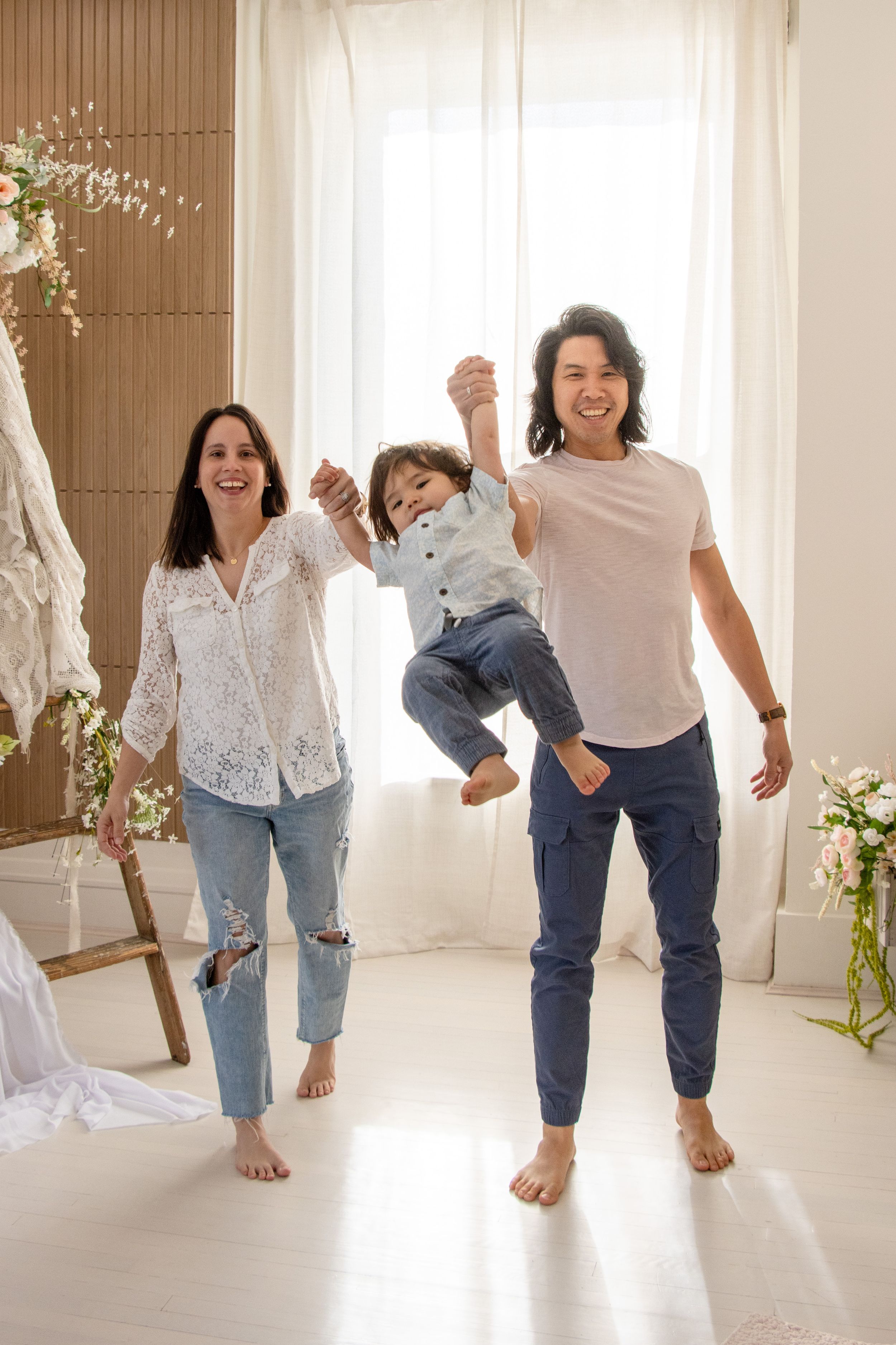 toddler motherhood family baby newborn fresh 48 kids group hospital posed candid family after birth of child packages babies luxury fine art