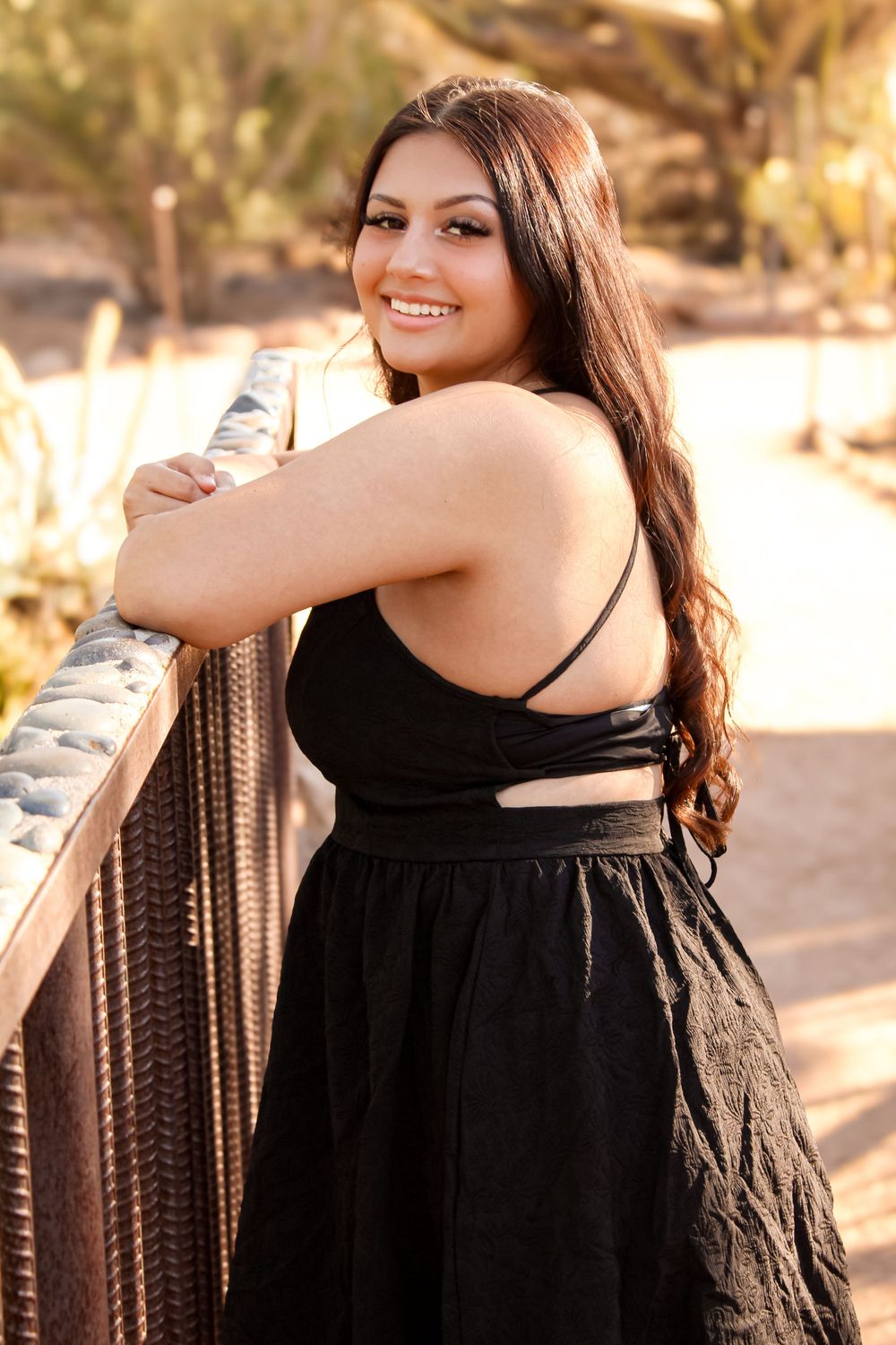 Senior pictures at a botanical garden.