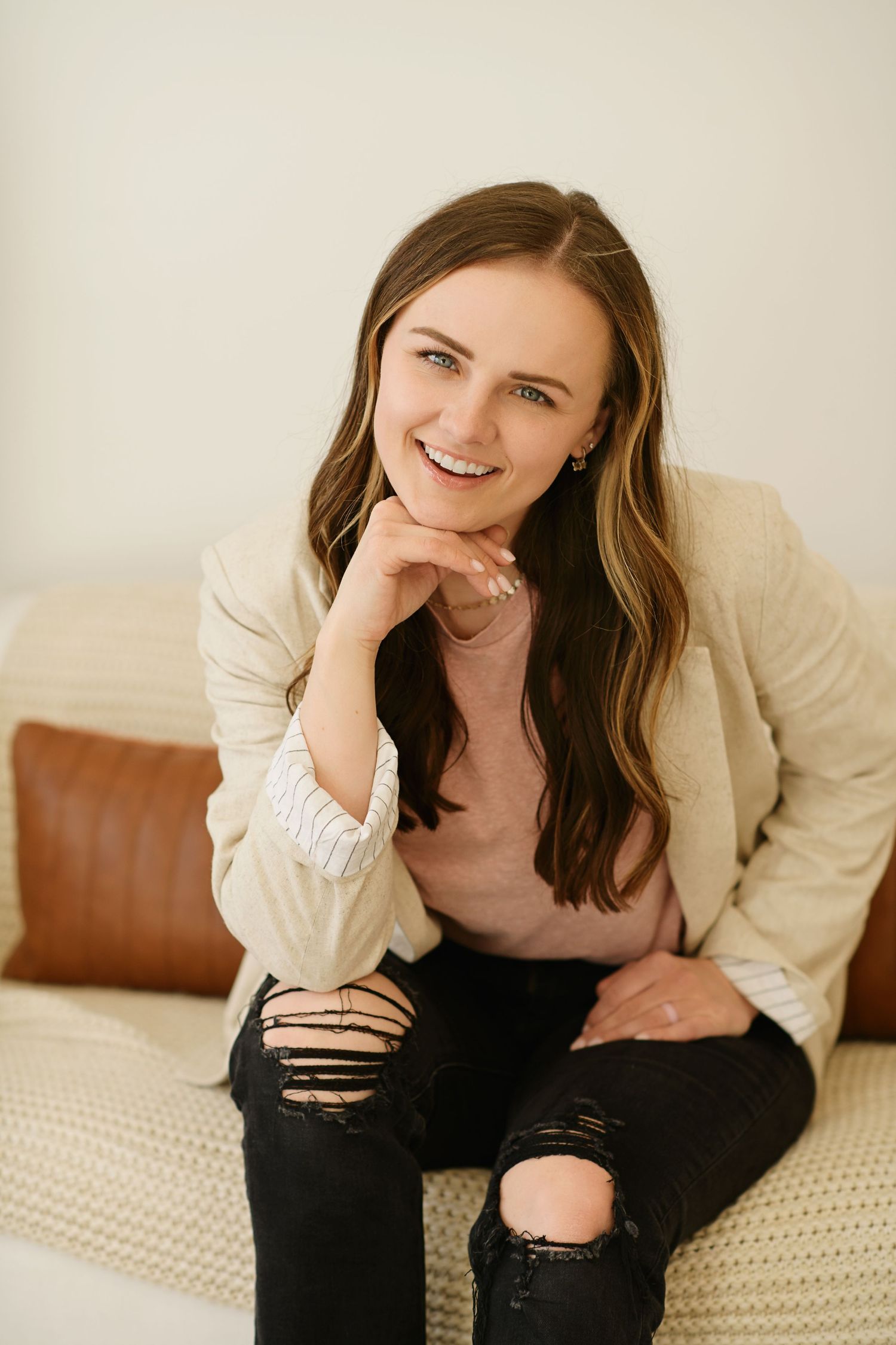 headshot photographer Blackfoot Idaho business headshots near Idaho Falls Idaho Branding Photographer in Pocatello ShutterGirl Photography
