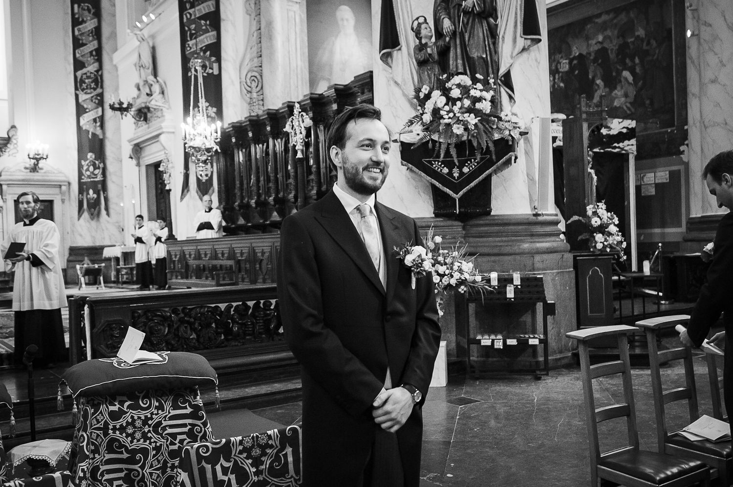 Photo des mariés à l'église mariage à Terblock