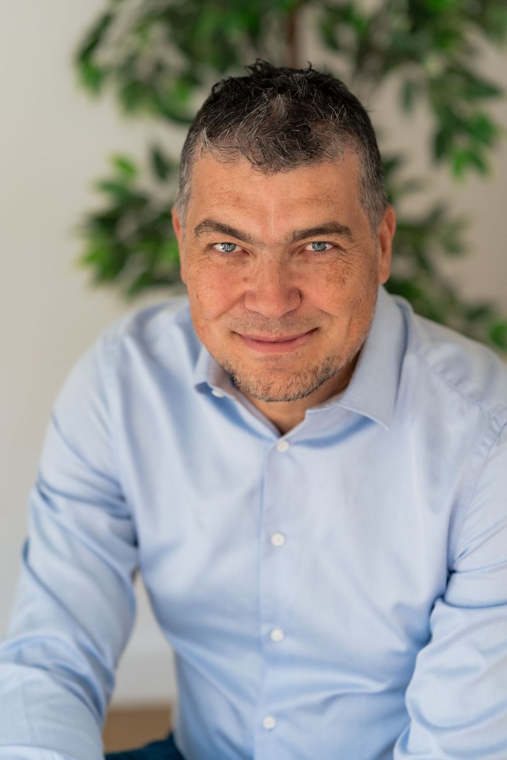 Portrait chef d'entreprise pour les réseaux sociaux