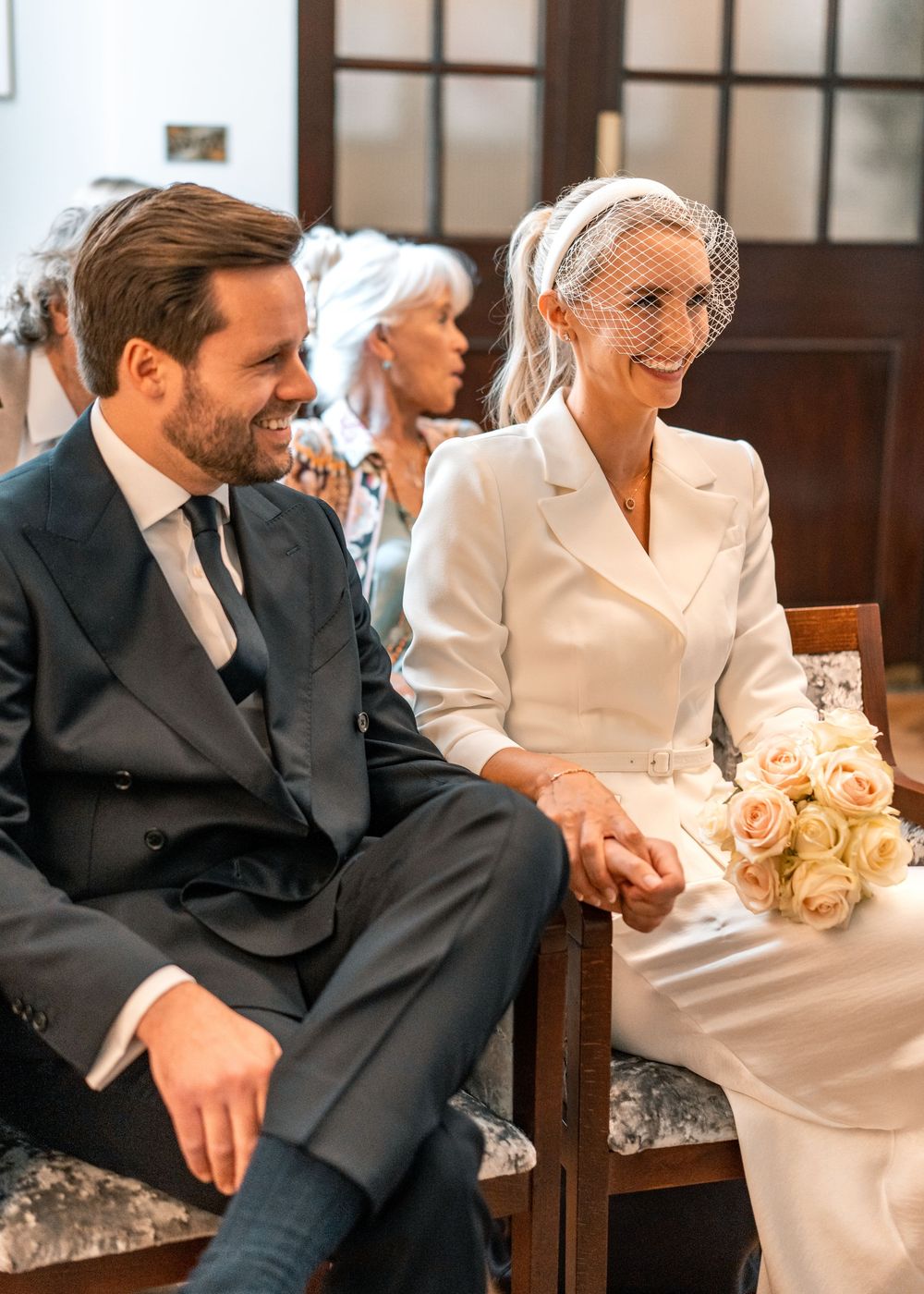 LONDON WEDDING PHOTOGRAPHY CHELSEA OLD TOWN HALL