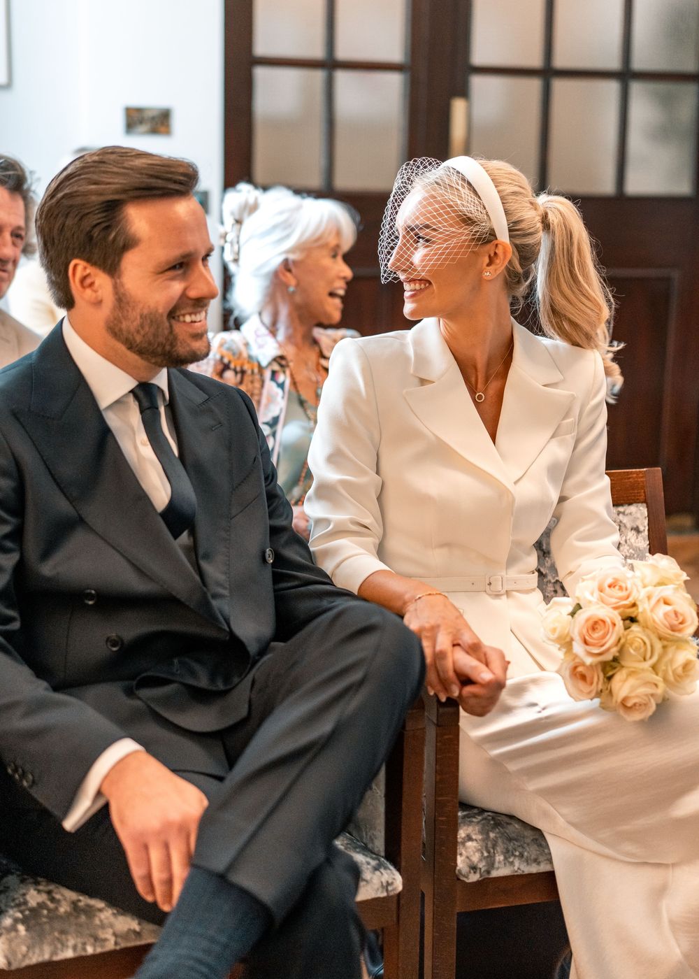 LONDON WEDDING PHOTOGRAPHY CHELSEA OLD TOWN HALL