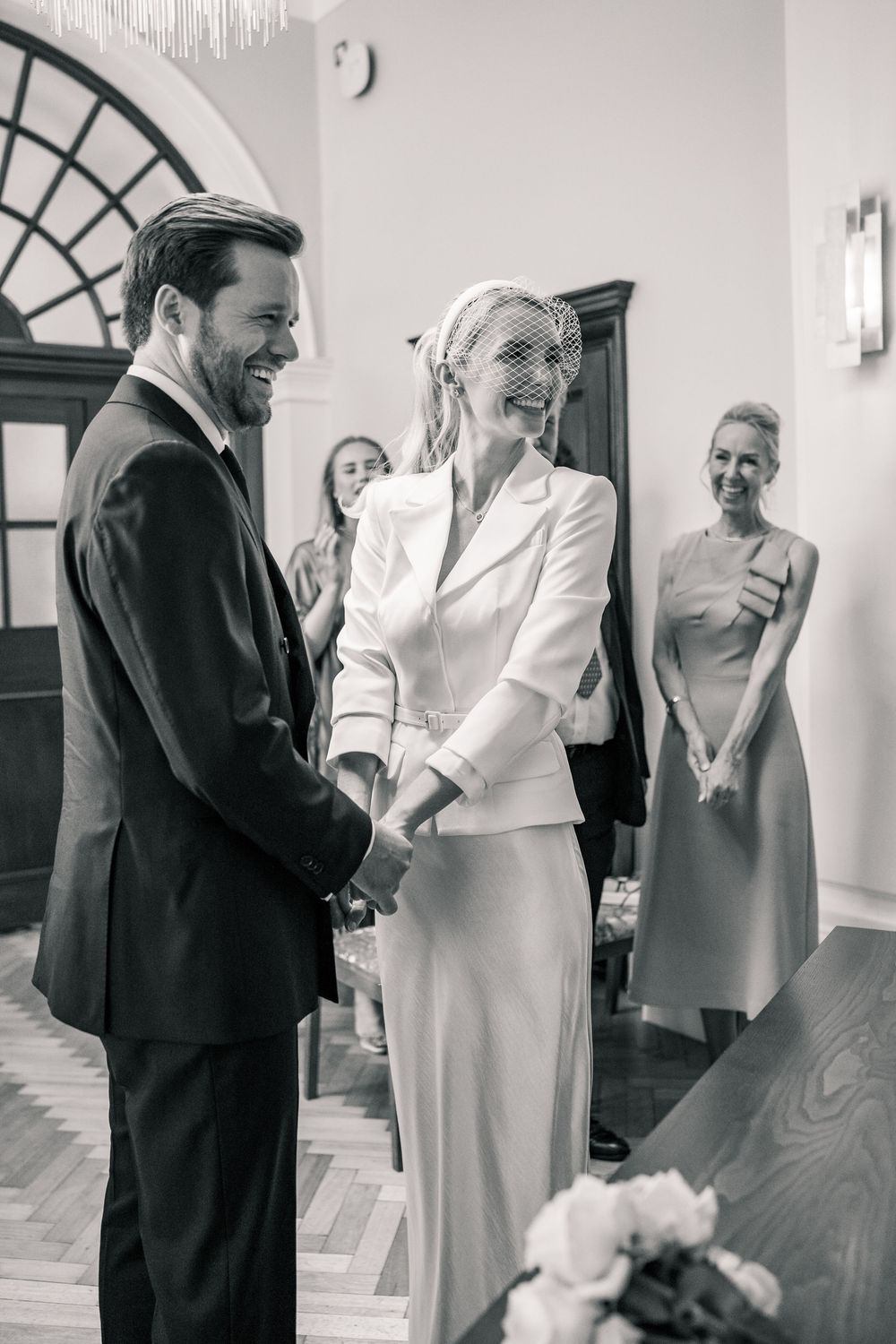 LONDON WEDDING PHOTOGRAPHY CHELSEA OLD TOWN HALL