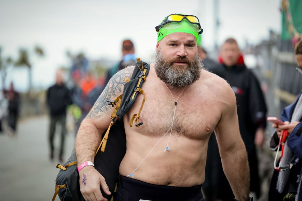 Event photography Mid wales Hurly Burly swim Level Water Barmouth
